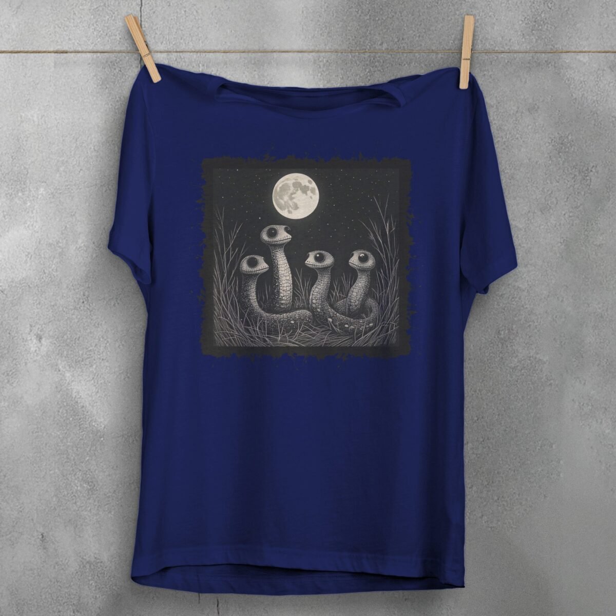 Snakes Moon Night Cute Creepy Eye Serpent Artwork T-Shirt - 5